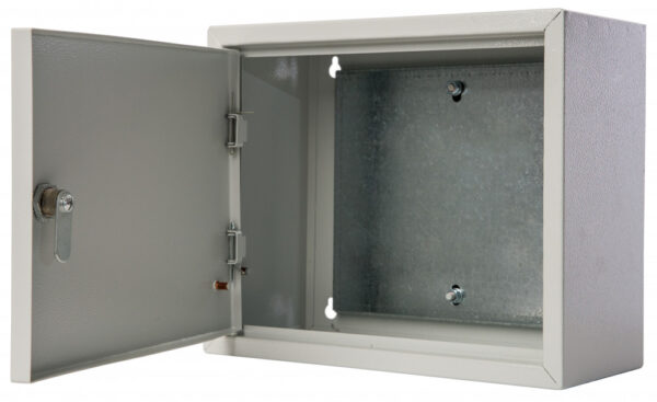 Корпус мет. нав. с монт. панелью, 250х300х140, IP31, ЩМП-02 DEKraft