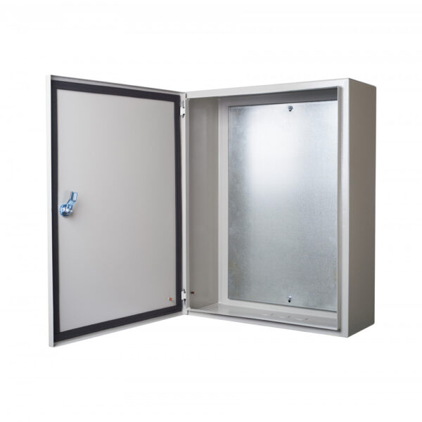 Корпус мет. нав. с монт. панелью, 650х500х220, IP54, ЩРНМ-3 DEKraft